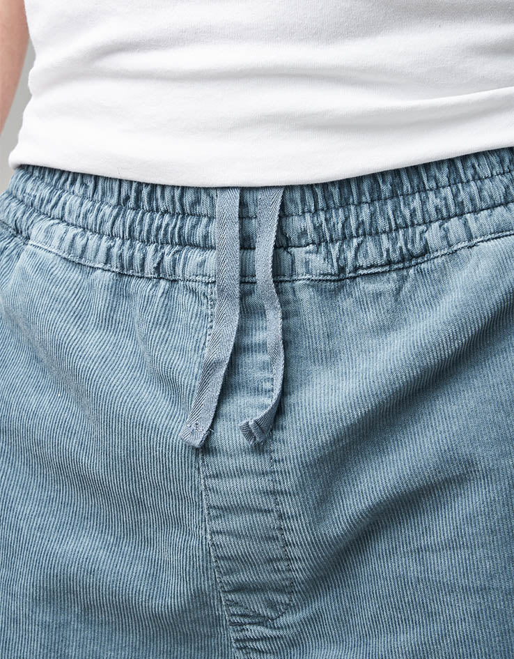 C WIP Reynold Short - Cozy Blue (Dusky Washed)