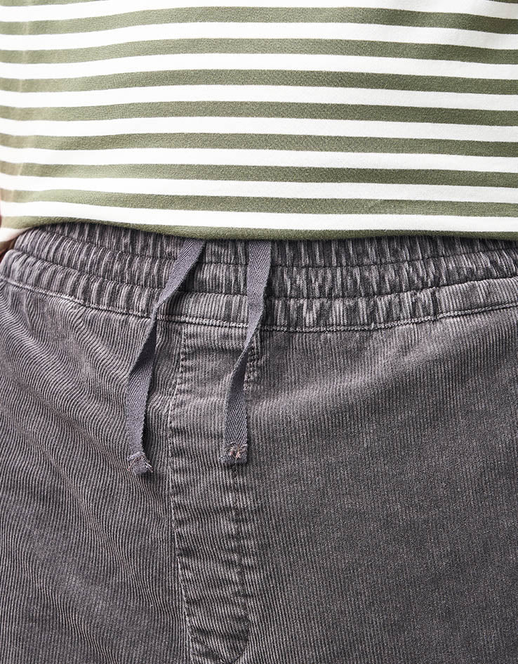 C WIP Reynold Short - Shale (Dusky Washed)