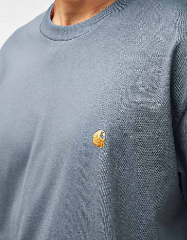 C WIP S/S Chase T-Shirt - Cozy Blue/Gold