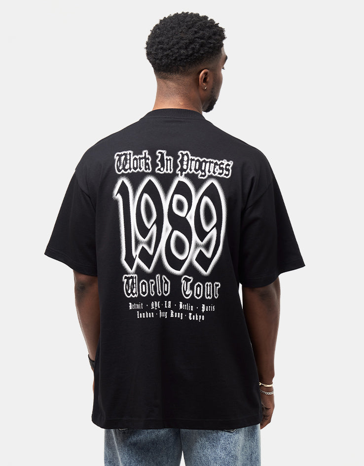 C WIP S/S World Tour T-Shirt - Black